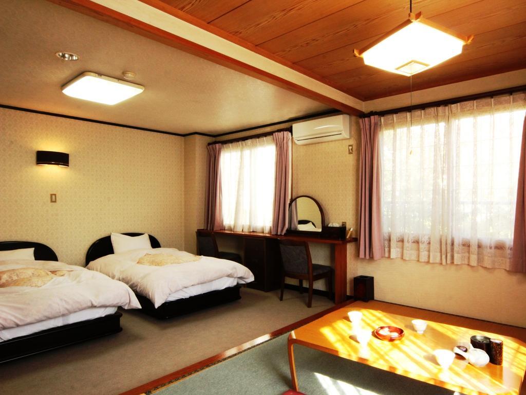Ikemoto Hotel Nozawa Luaran gambar