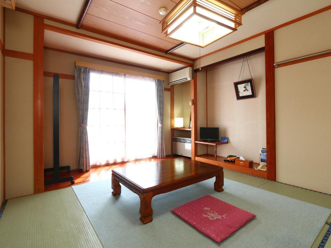 Ikemoto Hotel Nozawa Luaran gambar